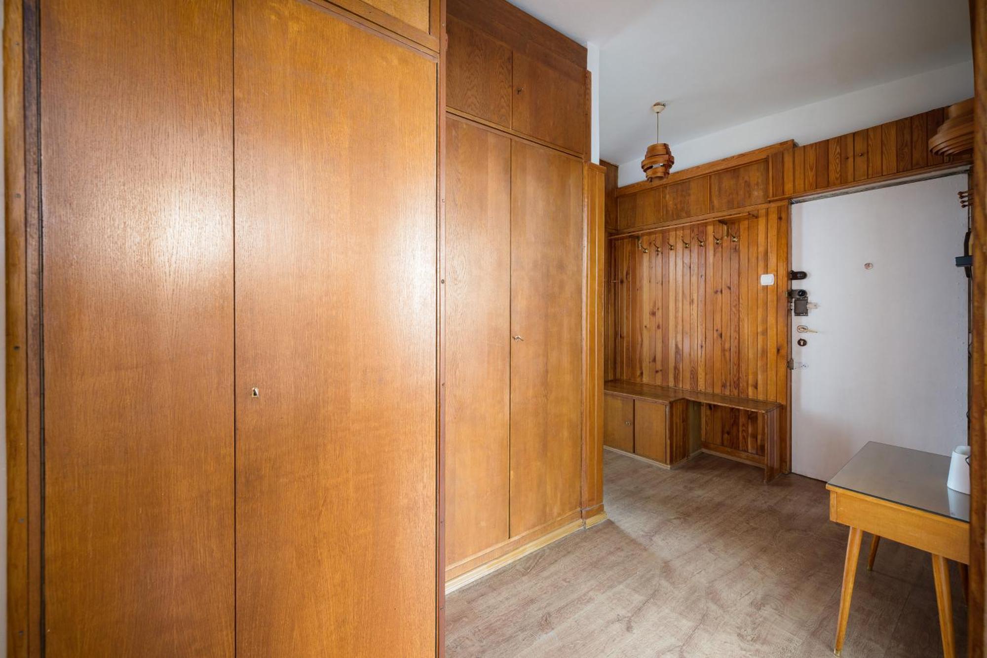 Old Town 3-bedroom Butas *